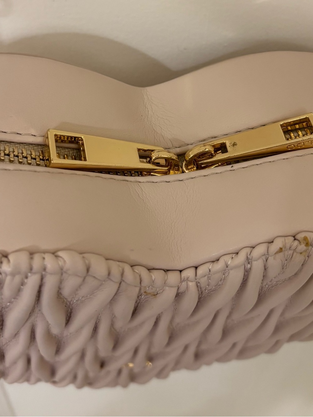 Aldo quilted blush heart crossbody - Picture 7 of 9